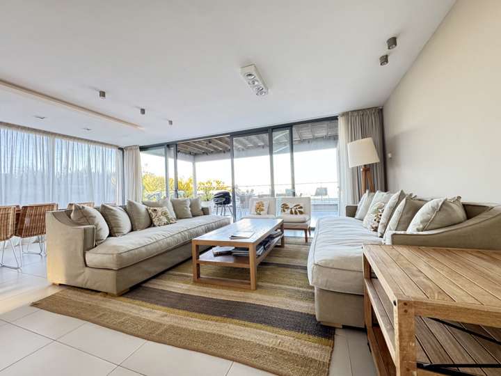 Apartamento en venta en Punta Ballena