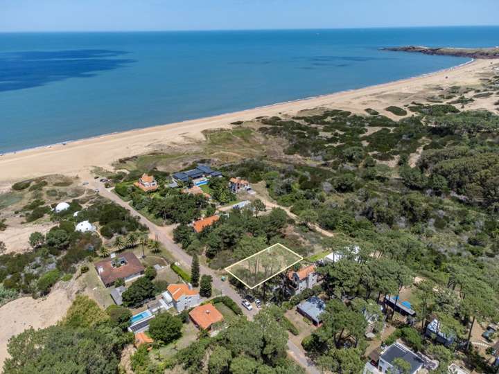Terreno en venta en La Dorotea, Punta Ballena