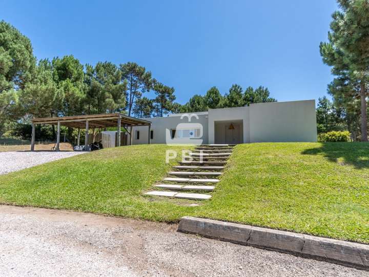 Casa en venta en Ruta 12 Doctor Luis Alberto de Herrera, Punta Ballena