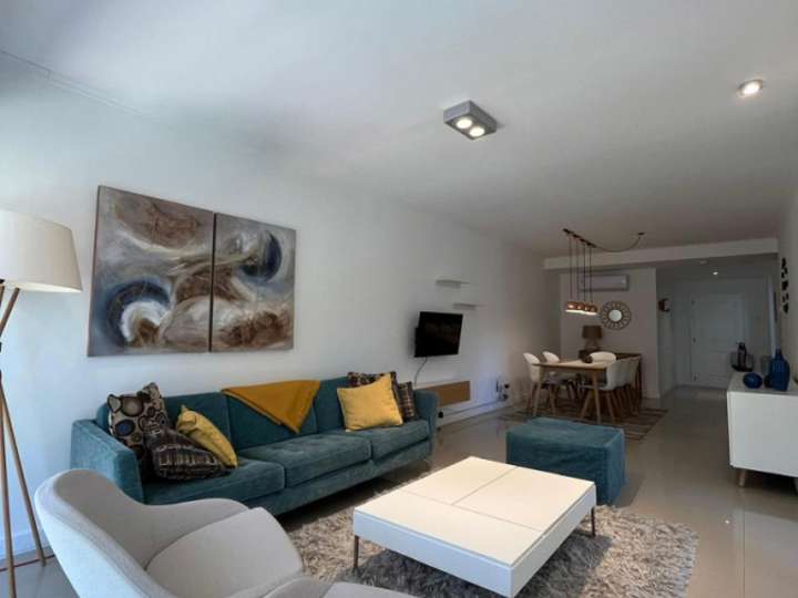 Apartamento en venta en Punta Ballena