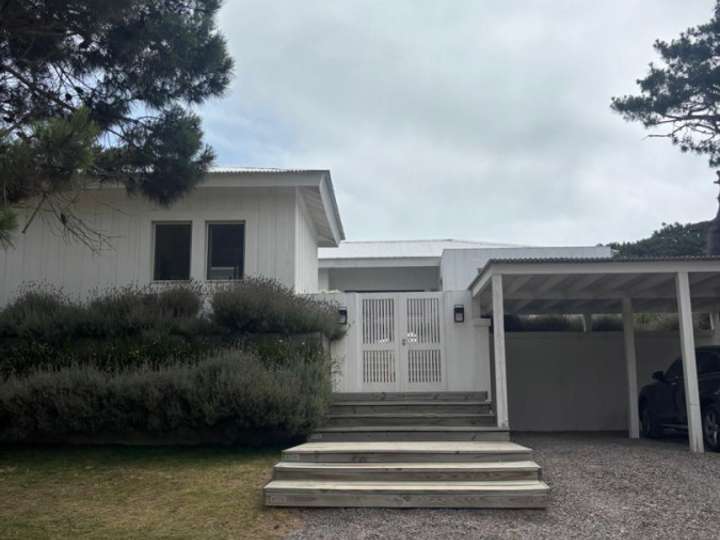 Casa en venta en Paseo del Lago, Maldonado