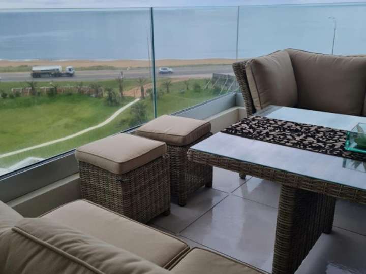 Apartamento en venta en La Odisea, Punta Ballena
