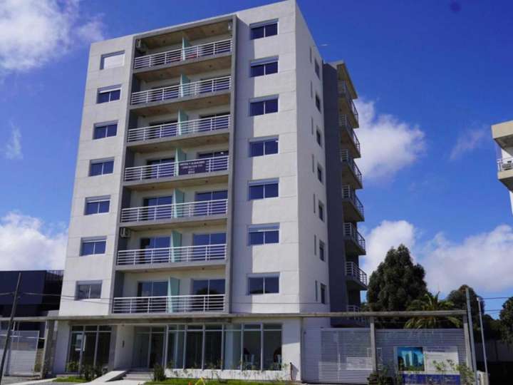 Apartamento en venta en Avenida José Joaquín de Viana, Maldonado