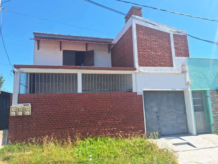Casa en venta en Héctor Gutiérrez Ruiz, Flores