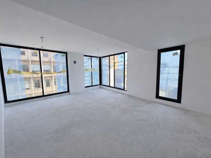 Apartamento en venta en Avenida 18 de Julio, Montevideo