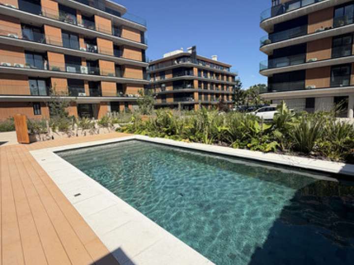 Apartamento en alquiler en Barra de Carrasco, Canelones