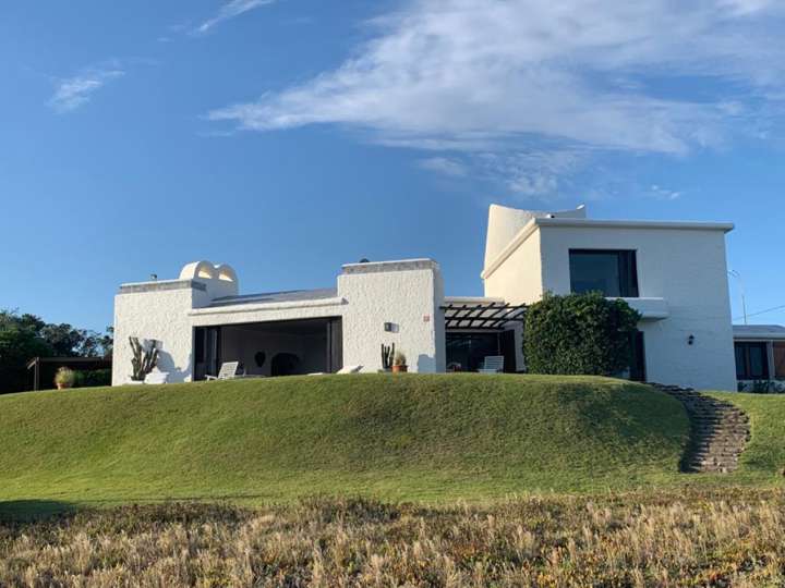 Terreno en venta en Ruta Interbalnearia General Líber Seregni, Punta Ballena