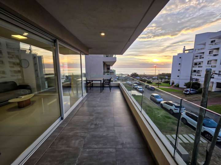 Apartamento en alquiler en Rambla Doctor Claudio Williman, Maldonado