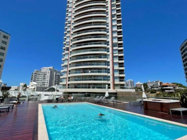 Apartamento en venta en Rosa de los Vientos, Maldonado