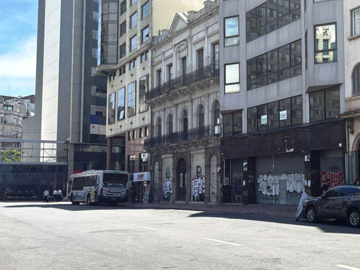 Terreno en venta en Plaza Independencia, Montevideo