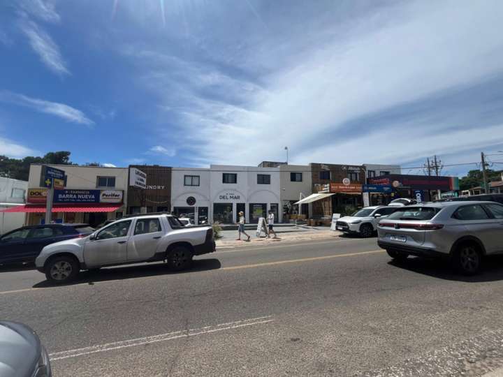 Comercial / Tienda en venta en La Barra