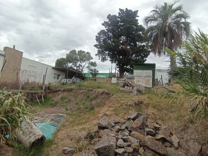 Terreno en venta en Lago Epuyén, Maldonado