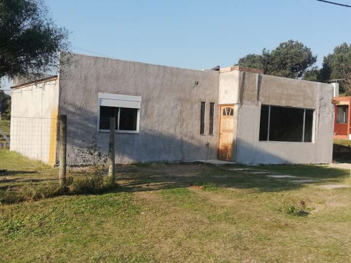 Casa en venta en Bahía Algeciras, Punta Ballena