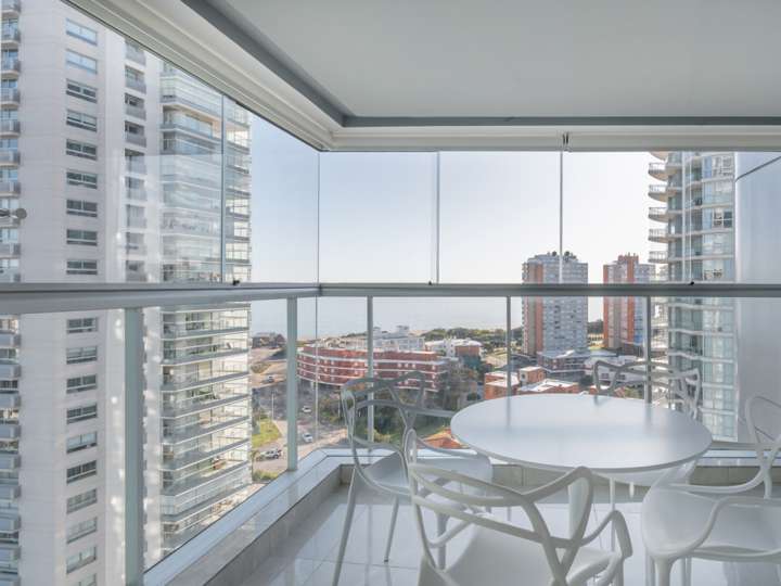 Apartamento en venta en Avenida Orlando Pedragosa Sierra, Maldonado