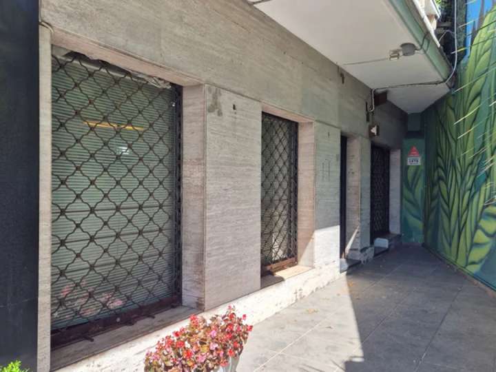 Comercial / Tienda en venta en Avenida Uruguay, Montevideo