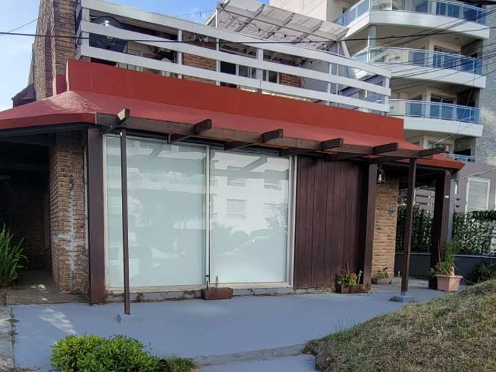Casa en alquiler en Biarritz, Maldonado