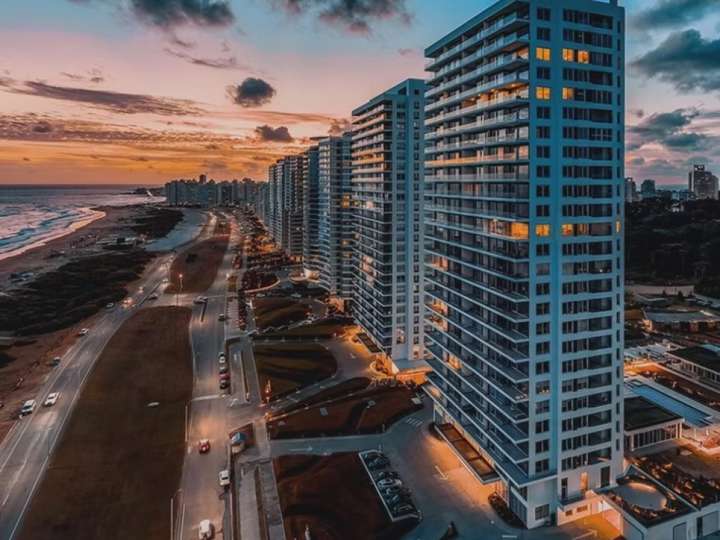 Apartamento en venta en Avenida del Mar, Maldonado