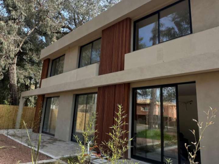 Casa en venta en Forest, Punta Ballena