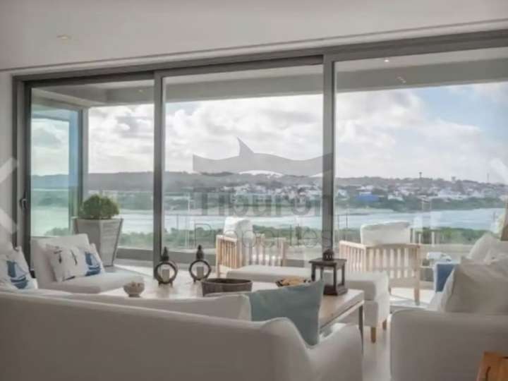 Apartamento en venta en Pedro Blanes Viale, Maldonado