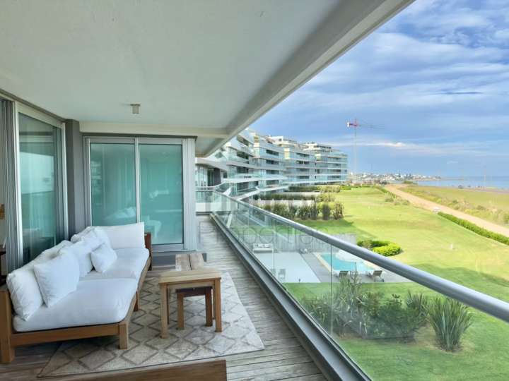 Apartamento en venta en Pedro Blanes Viale, Maldonado