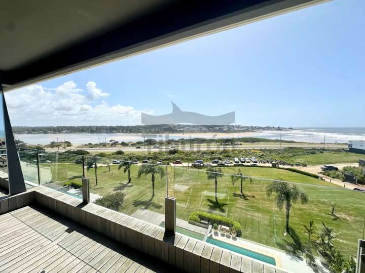 Apartamento en venta en Pedro Blanes Viale, Maldonado