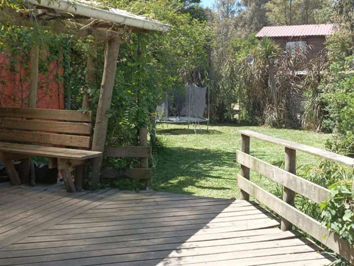 Casa en alquiler en Avenida Eduardo Víctor Haedo, El Tesoro