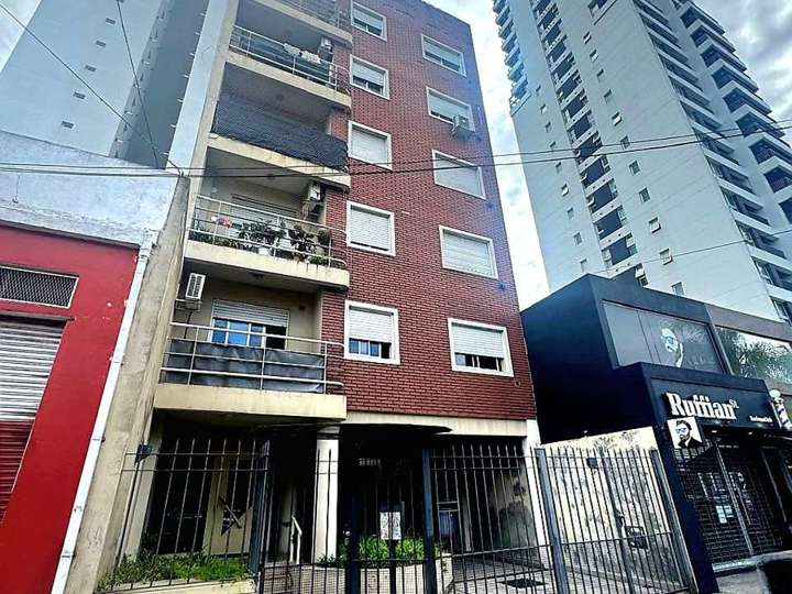 Departamento en alquiler en Avenida Alsina, Buenos Aires