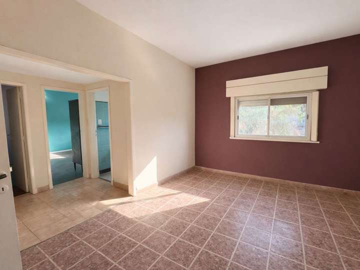 Edificio en venta en Cabo Aviador Cattaneo, 800, El Palomar