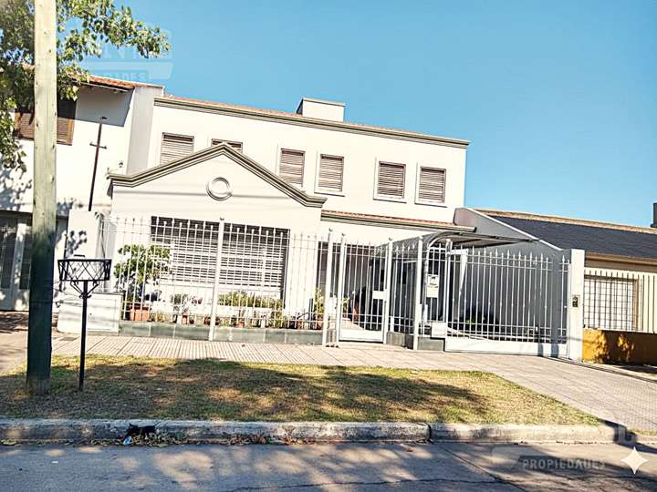 Casa en venta en Antonio Mentruyt, 1487, Buenos Aires