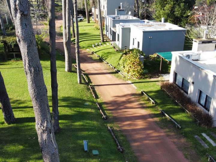 Terreno en venta en Pinares, Maldonado