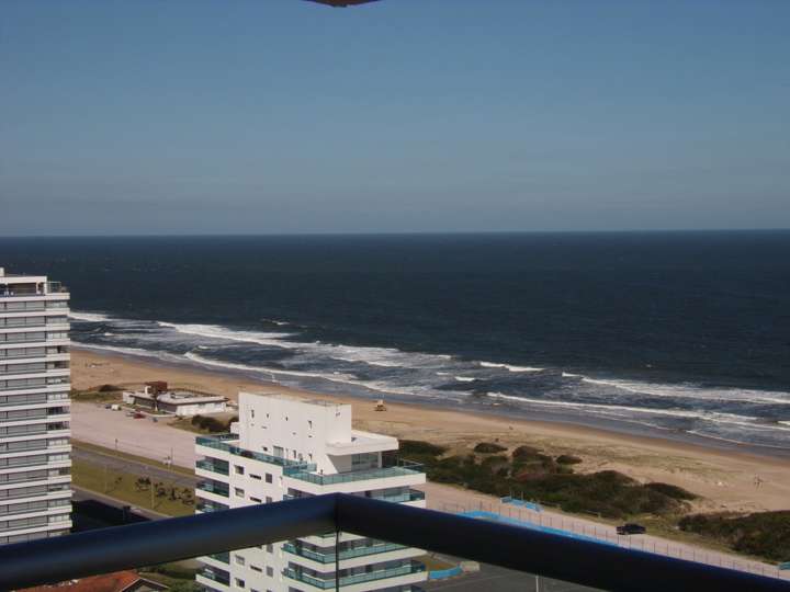 Apartamento en venta en Rosa de los Vientos, Maldonado