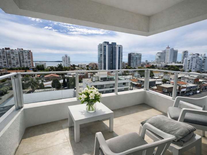 Apartamento en venta en María Eugenia Vaz Ferreira, Maldonado