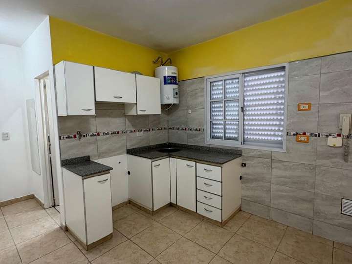 Departamento en alquiler en Doctor Ramón Carrillo, 4751, Buenos Aires