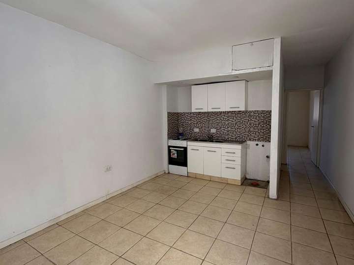 Departamento en alquiler en Pujol, 1980, Buenos Aires