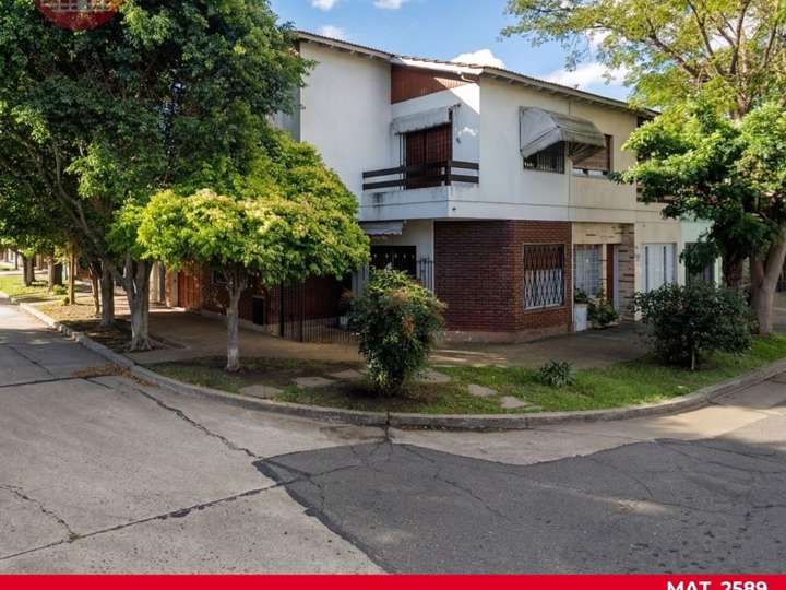 Casa en venta en Santa Fe, 524, Buenos Aires