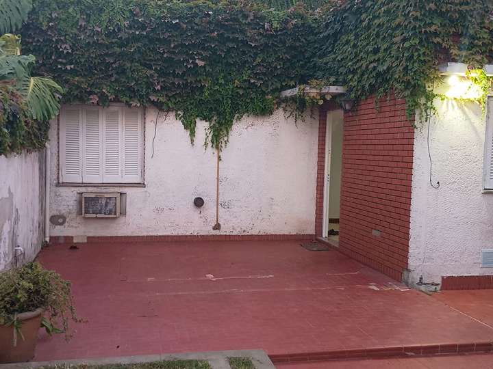 Casa en alquiler en Uruguay, 299, Ciudad Autónoma de Buenos Aires