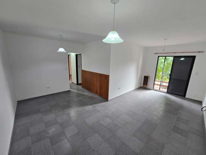 Departamento en alquiler en Ramón Santamarina, El Jagüel