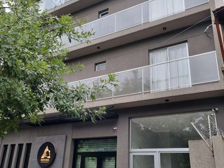 Departamento en venta en Serrano, Buenos Aires