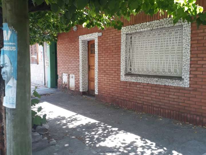 Edificio en venta en Profesor Juan T. Pizzurno, 501, Buenos Aires