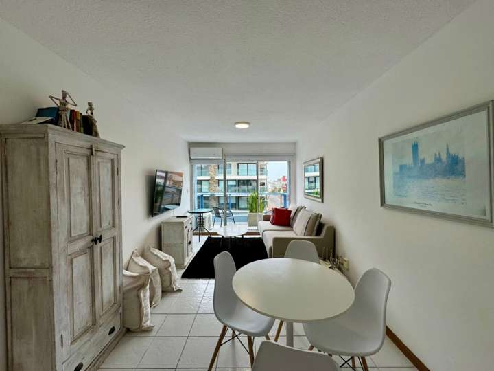 Apartamento en venta en Rambla General Artigas, Maldonado