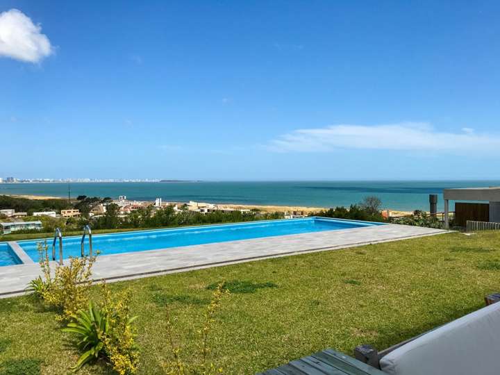 Apartamento en alquiler en Carlos Páez Vilaró, Punta Ballena