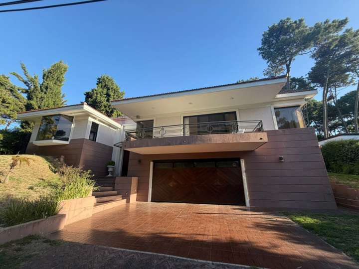 Casa en alquiler en De Los Eucaliptus, Maldonado