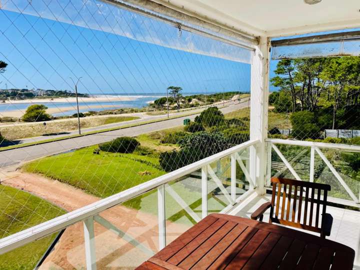 Apartamento en venta en La Barra