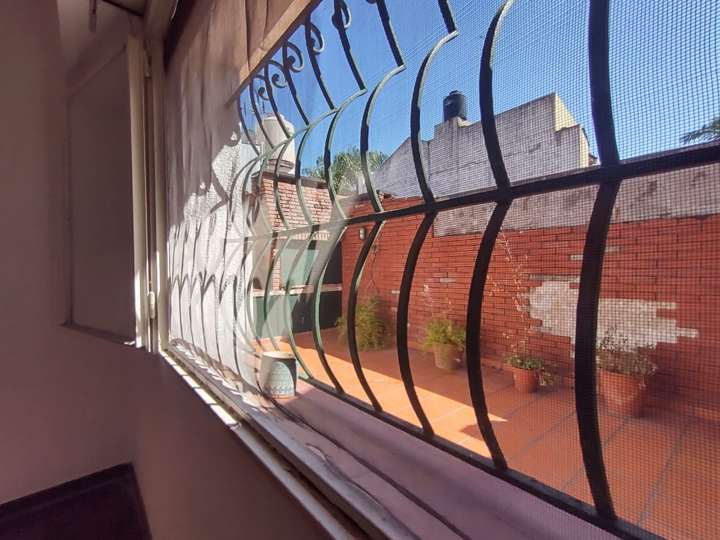 Casa en venta en Alberto Vignes, 326, Haedo