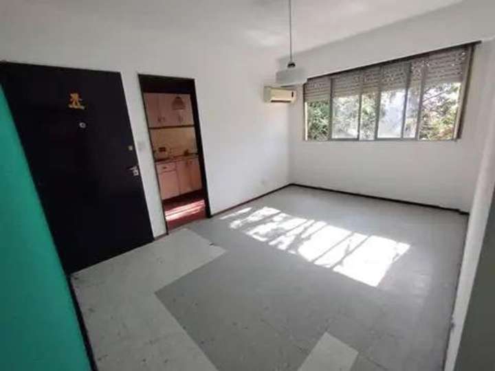 Departamento en venta en Concejal Barragán, Remedios de Escalada