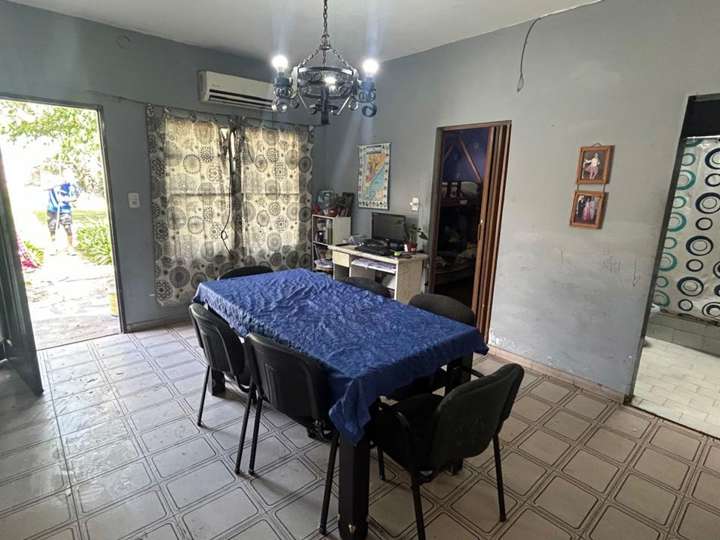 Casa en venta en Juan Chassaing, Buenos Aires