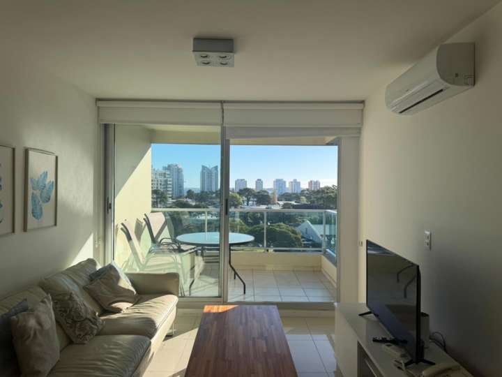Apartamento en alquiler en Avenida Franklin Delano Roosevelt, Maldonado