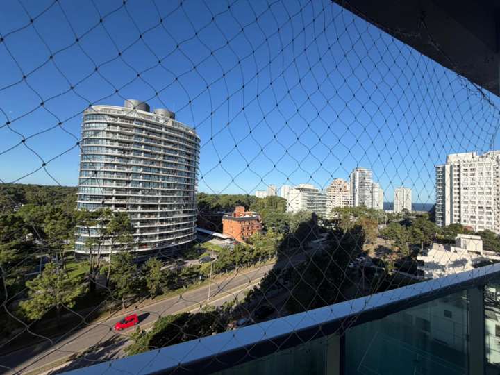 Apartamento en alquiler en Avenida Franklin Delano Roosevelt, Maldonado