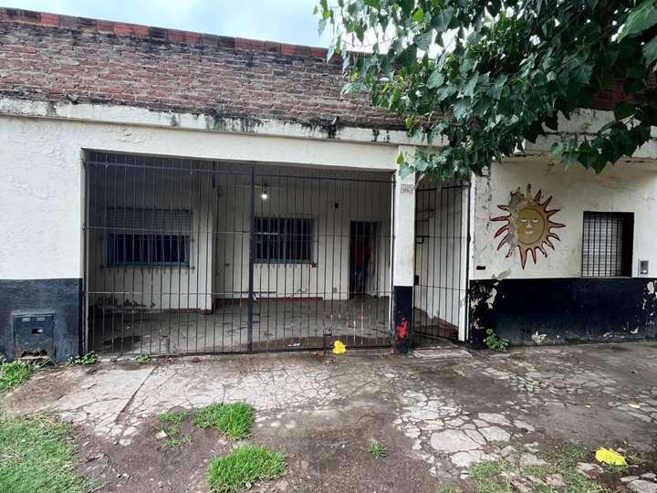 Casa en venta en Las Delicias, Buenos Aires