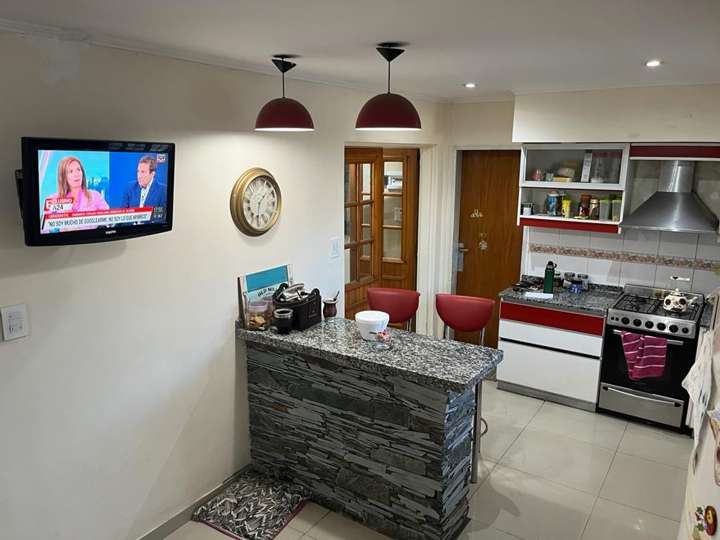 Casa en venta en Berna, 490, Villa Luzuriaga